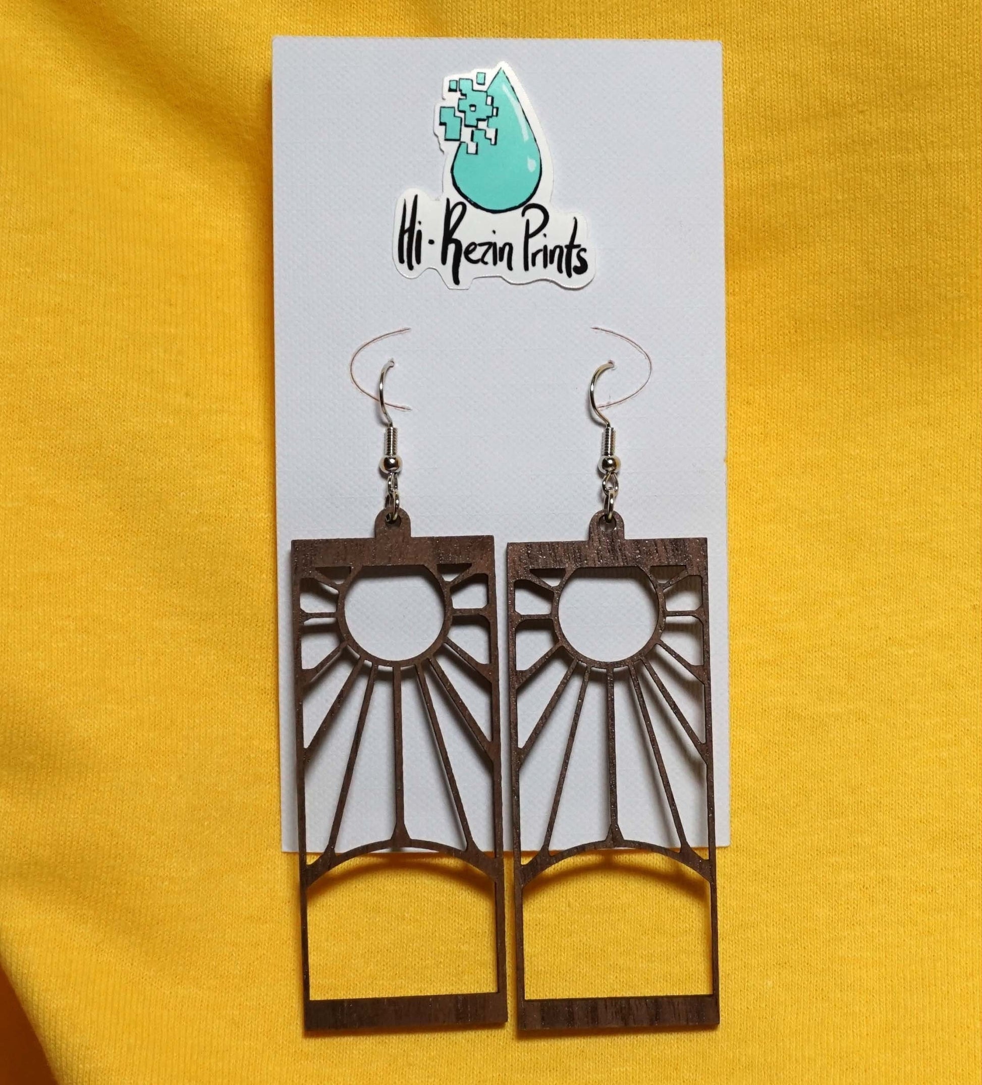 Hanafuda Wood Cut Earrings